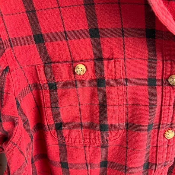 Duluth Trading co. plaid button down - Picture 3 of 6